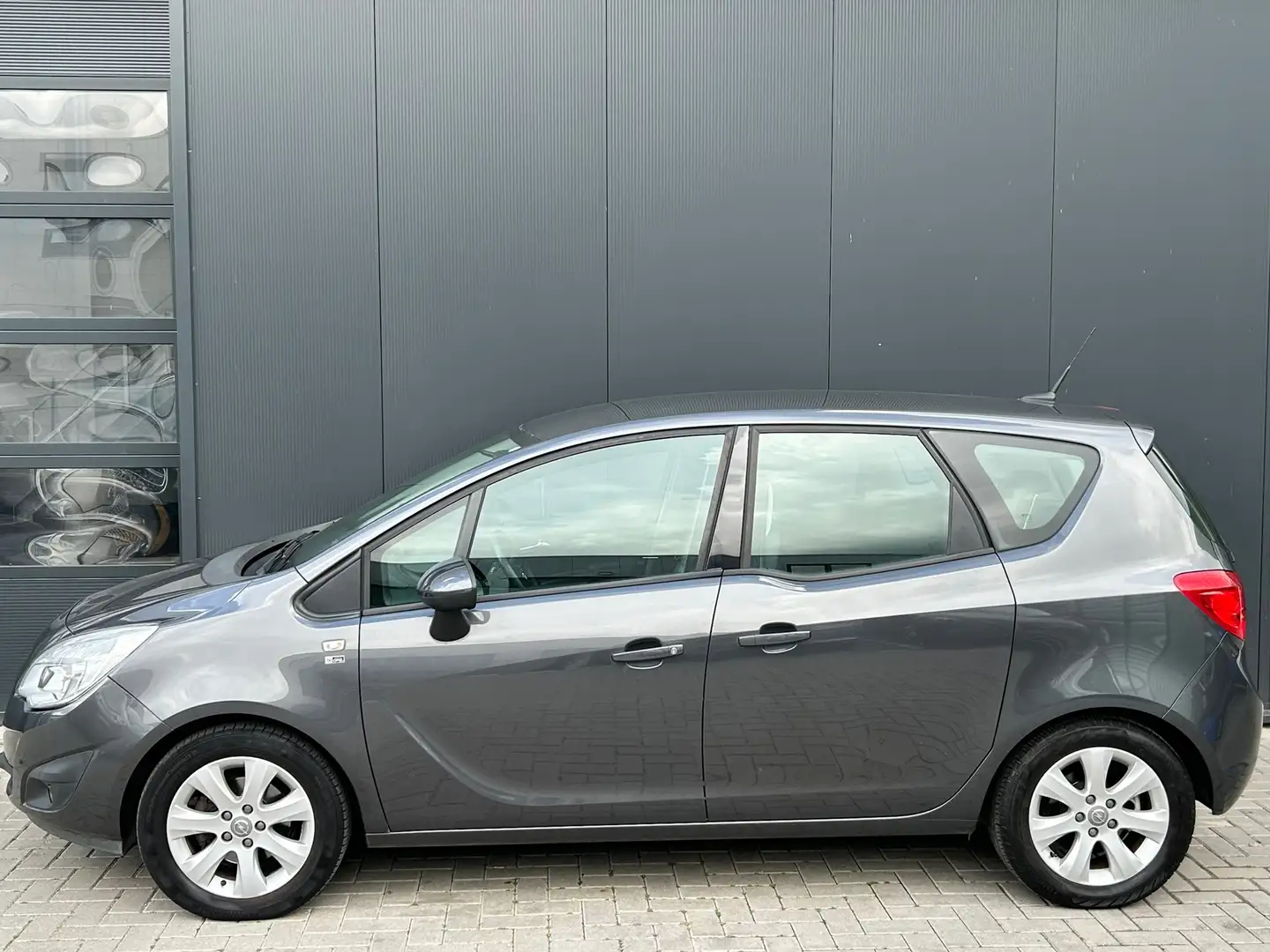 Opel Meriva 1.4 Design Edition | Airco | Navi | Trekhaak |Pdc Grau - 2