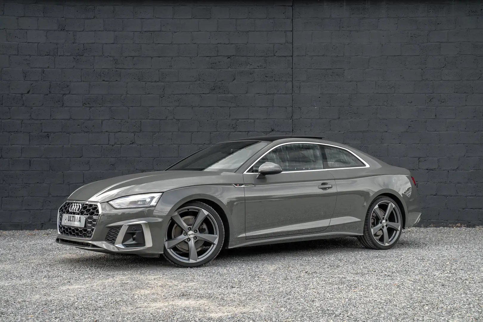 Audi A5 Coupe 35 TFSI AUTOMAAT/2*S line/PANODAK Gris - 1