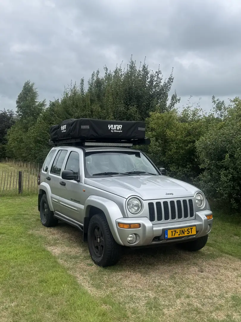 Jeep Cherokee 3.7i V6 Limited Grijs - 2