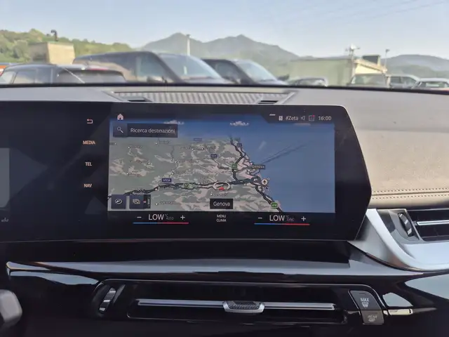 BMW X1 view 10