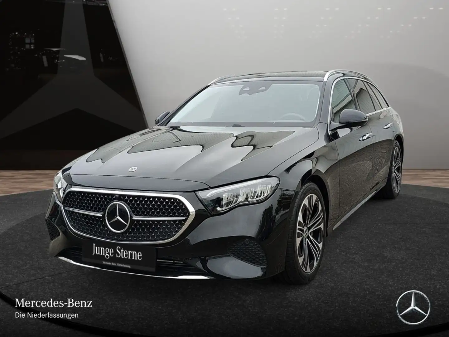 Mercedes-Benz E 300 e T Hybrid Avantgarde Fahrass Airmat Distr. Schwarz - 2