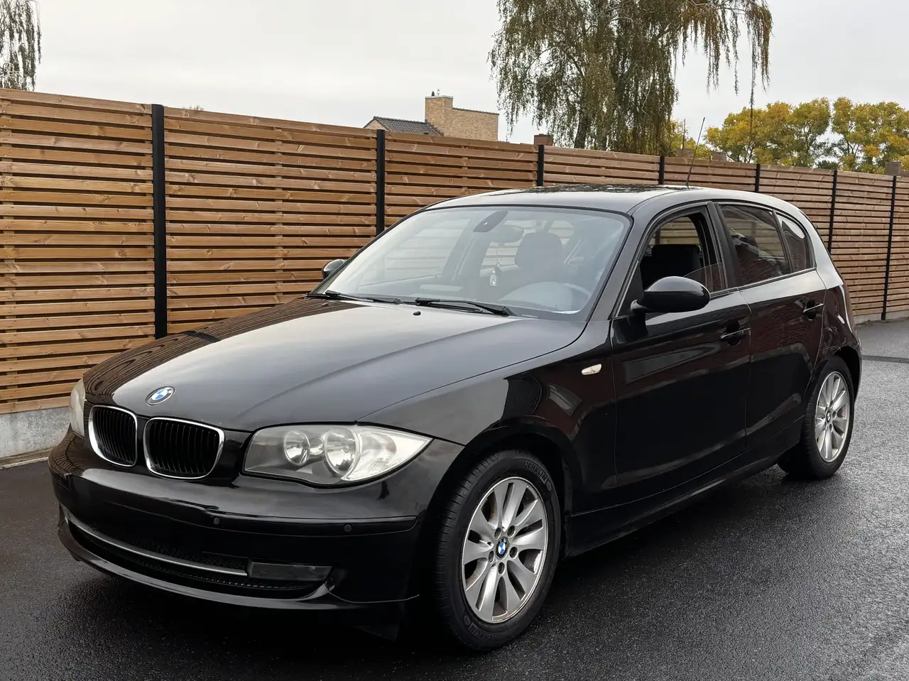 BMW 120