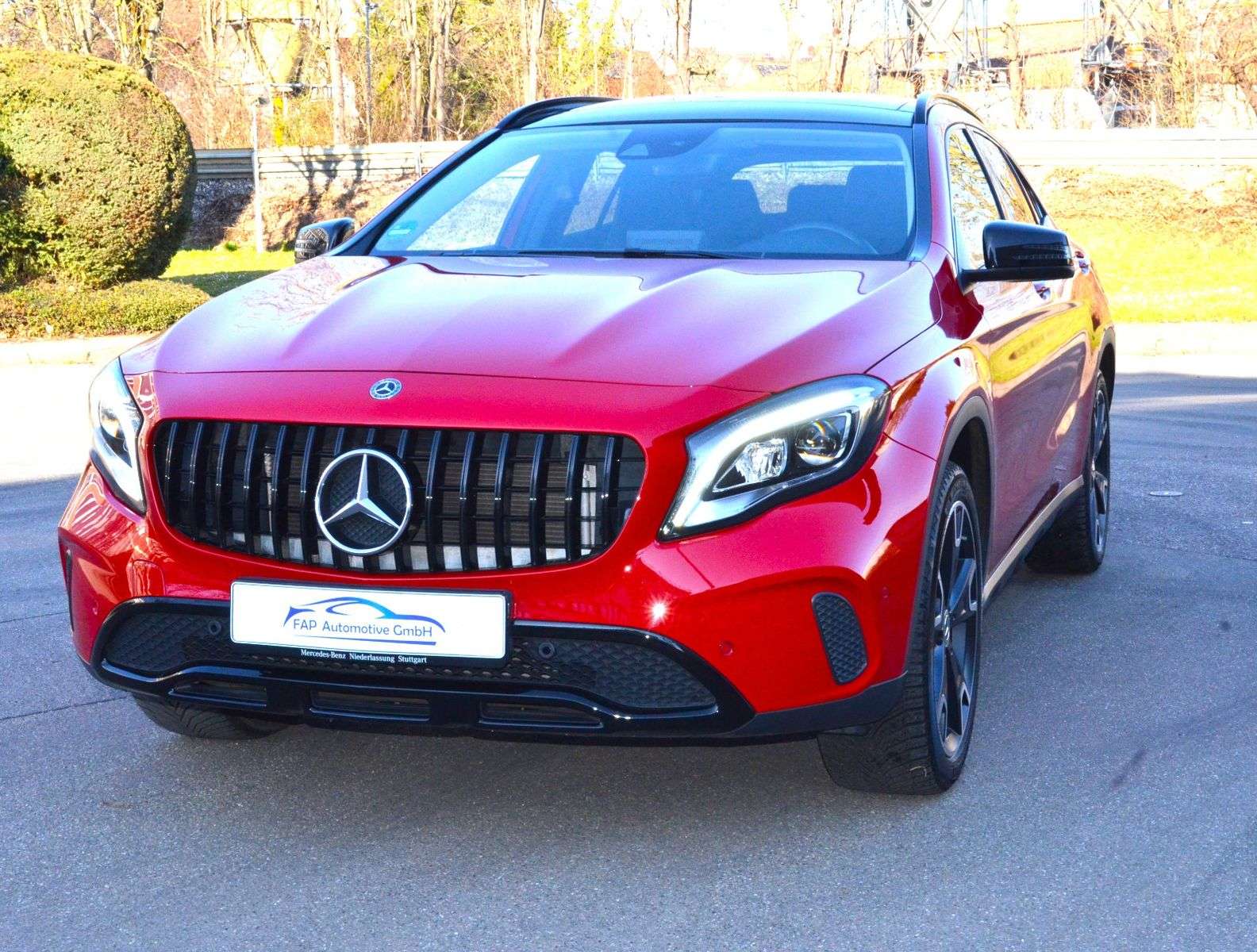Second hand Mercedes Benz Gla-Class 220