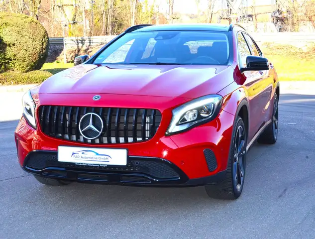 Mercedes-Benz GLA 220 4Matic TOP AUSSTATTUNG