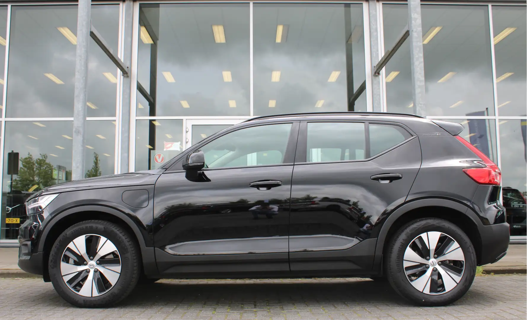 Volvo XC40 T4 Recharge R-Design Expression | Trekhaak | Camer Noir - 2