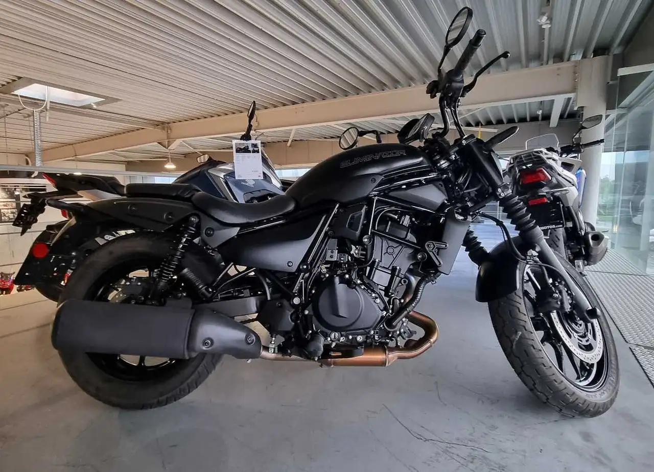 Kawasaki Eliminator 500
