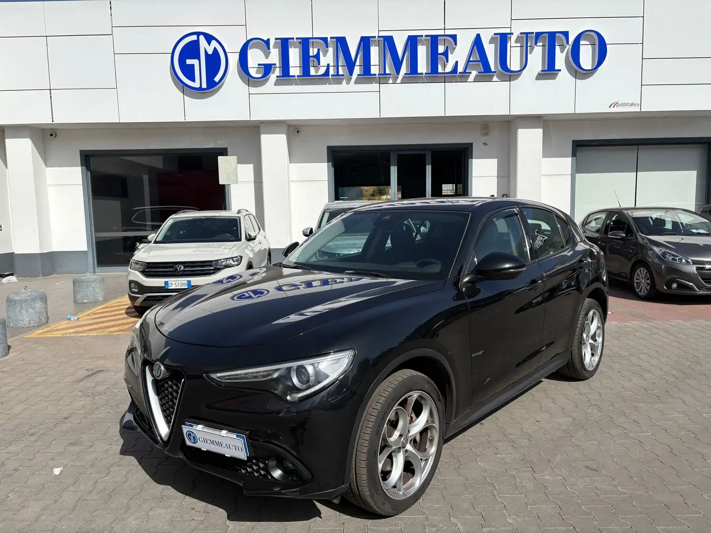 Alfa Romeo Stelvio Stelvio 2017 2.2 t Business Q4 210cv auto Noir - 1