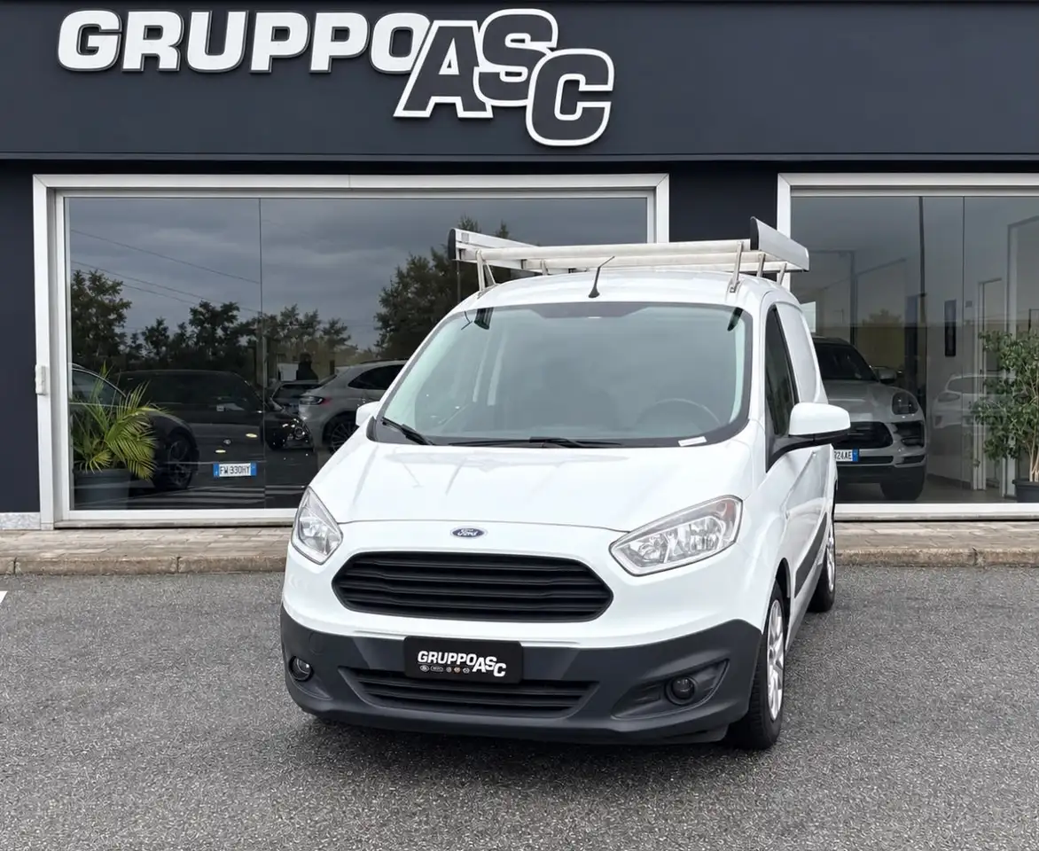 Ford Transit Courier