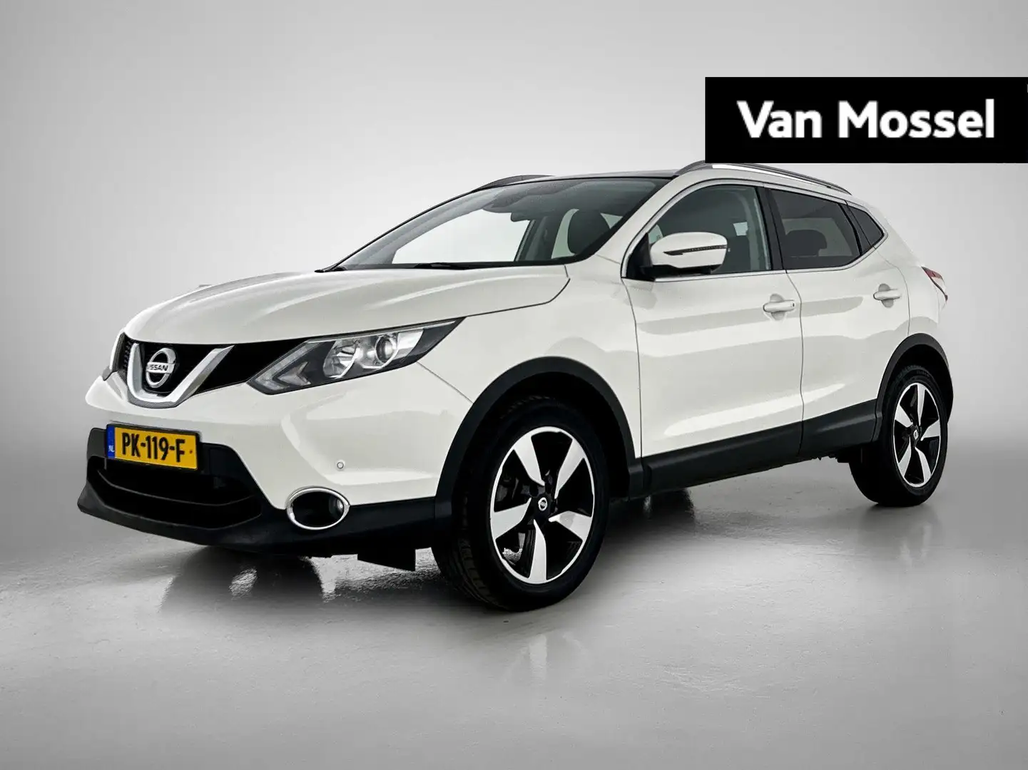 Nissan Qashqai 1.2 N-Connecta Wit - 1