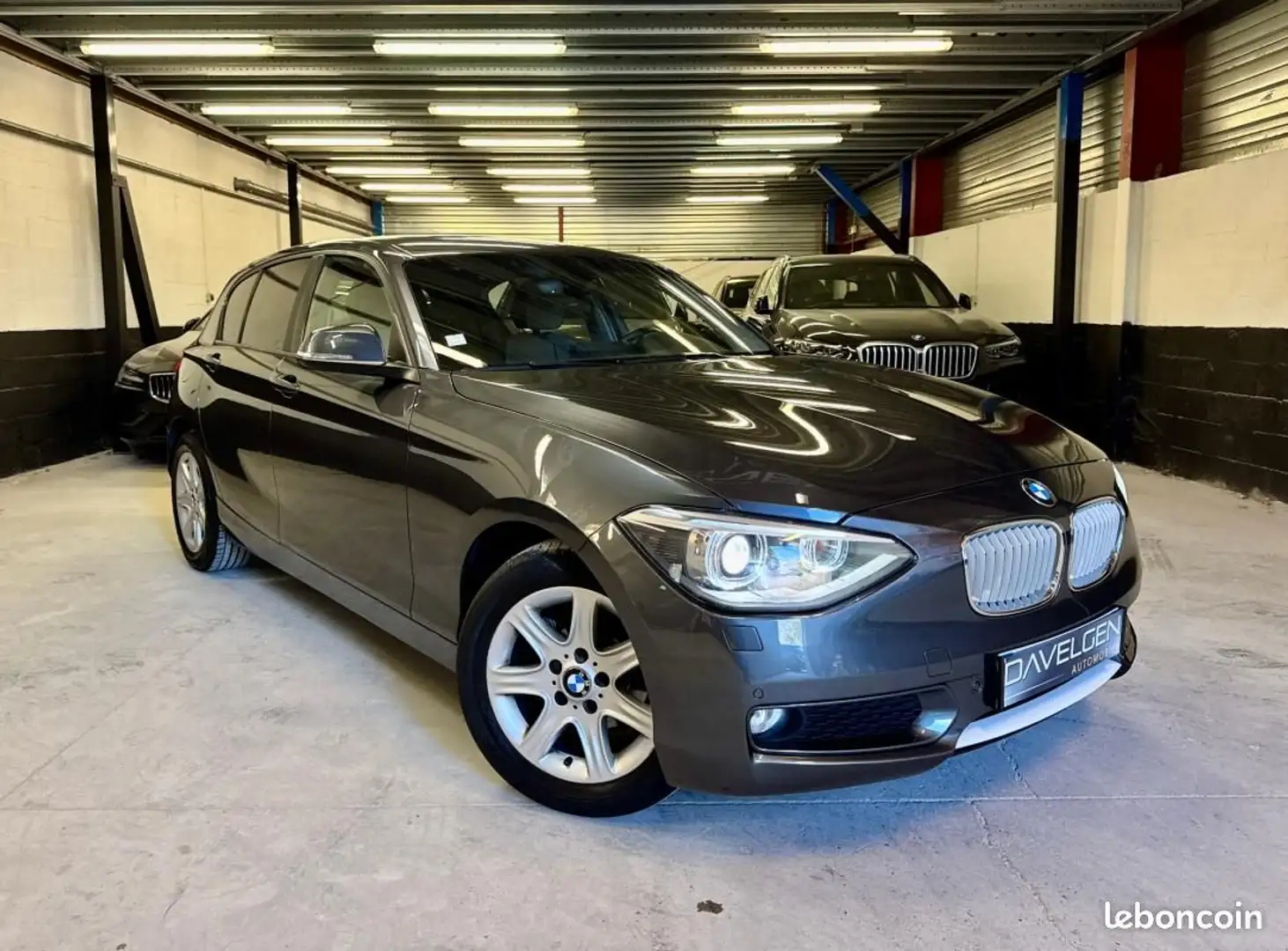 BMW 118 F20 118D 118DA 2.0 143 ch Urban Life 5 Portes BVA8 Garantie 6 mois Gris - 1