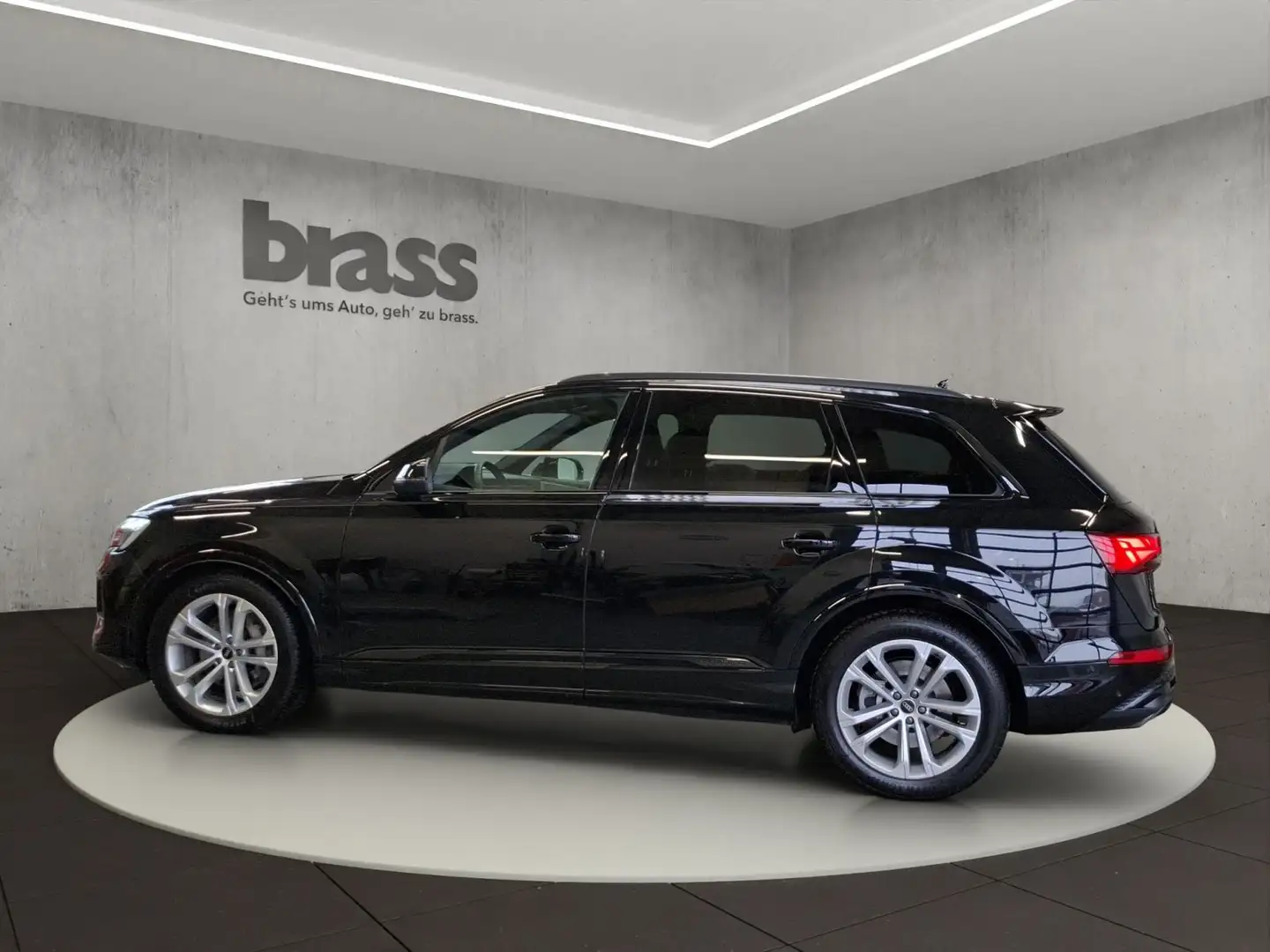 Audi Q7 SUV S line 55 TFSI quattro 250(340) kW(PS) ti Schwarz - 2