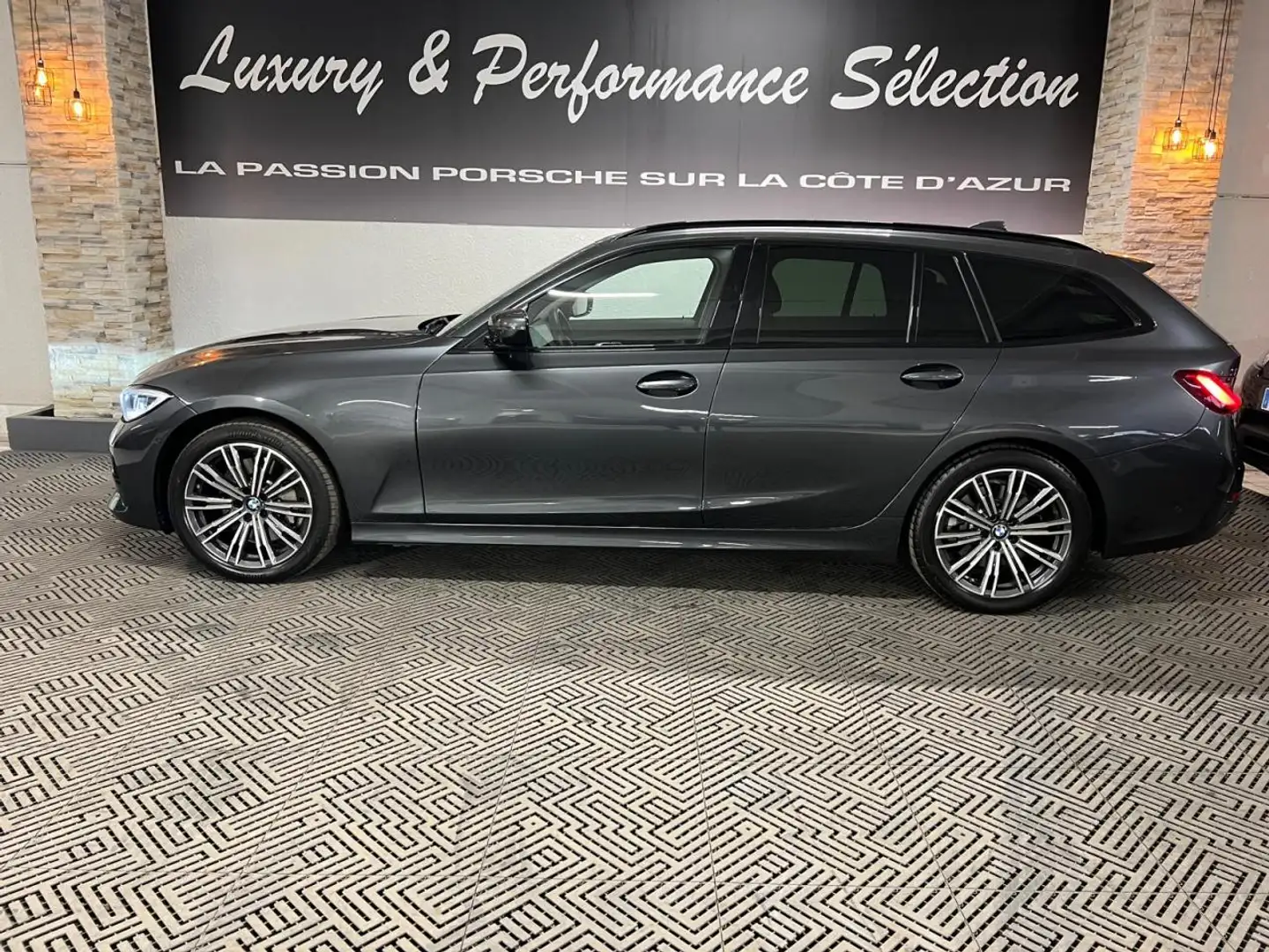 BMW 330 TOURING G21 330d 330da 265ch - 56000km - Nombreuse Gris - 2