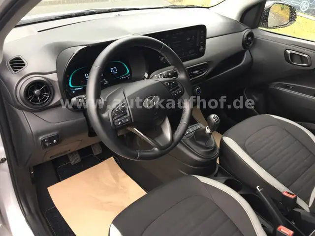 Hyundai I10 view 14