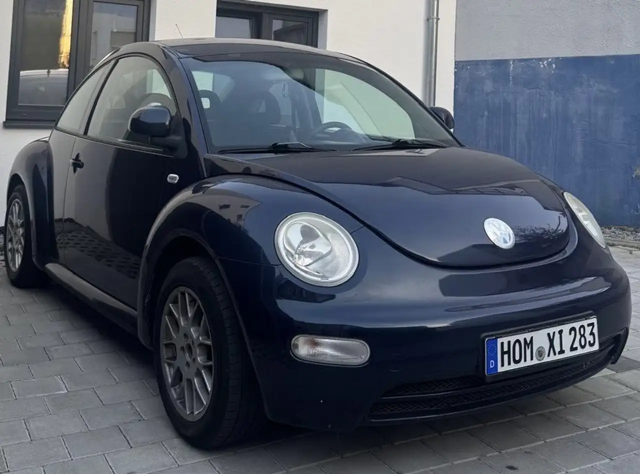 Volkswagen New Beetle 2.0, foto 1