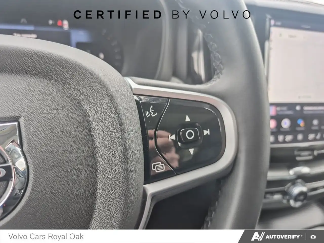 Volvo XC60 снимка Volvo XC60
