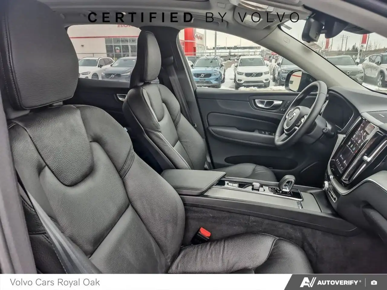 Volvo XC60 снимка Volvo XC60