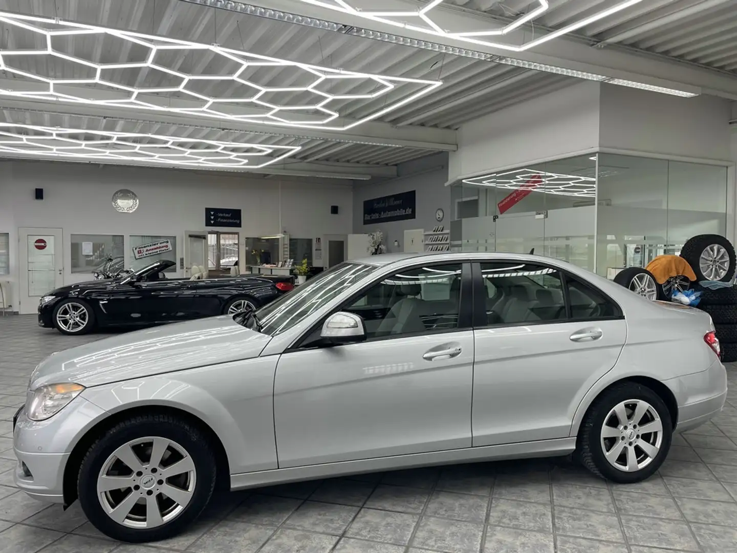 Mercedes-Benz C 200 Kompressor ohne TÜV... Bi-Xenon AHK Sitzh. Silber - 2