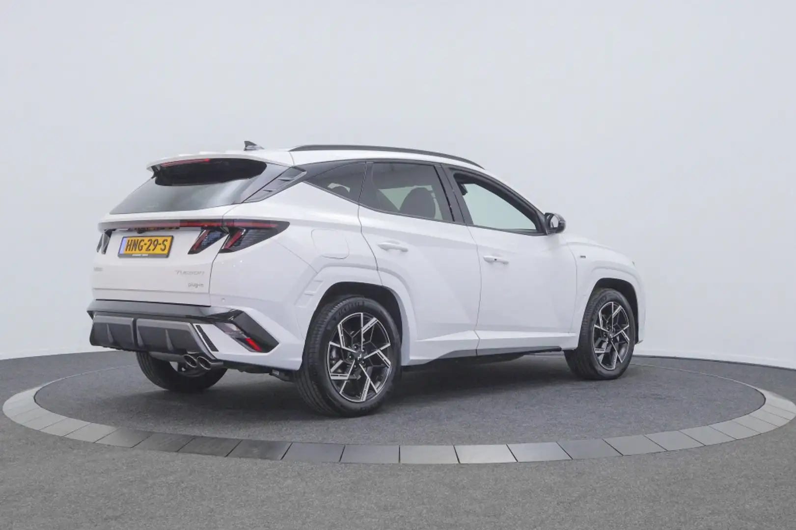 Hyundai TUCSON 1.6 T-GDI PHEV 2WD N-Line Edition | Navigatie | St Weiß - 2