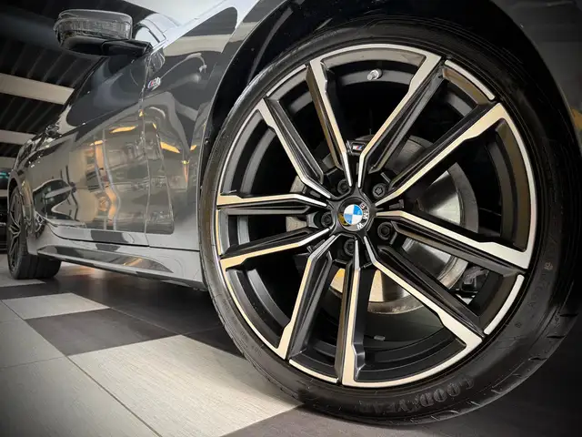 BMW 4 Series view 6