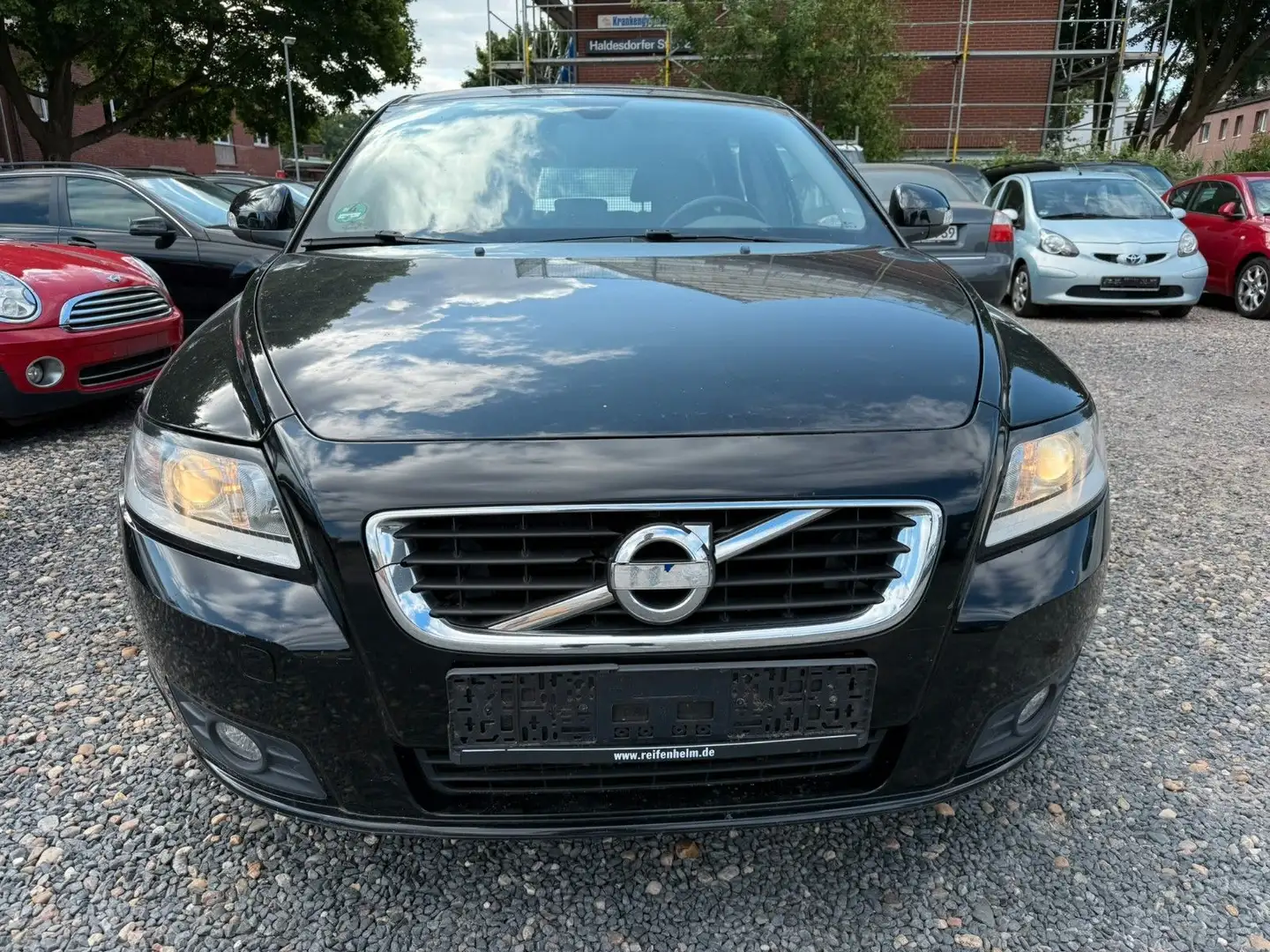 Volvo V50 D2 Чорний - 2