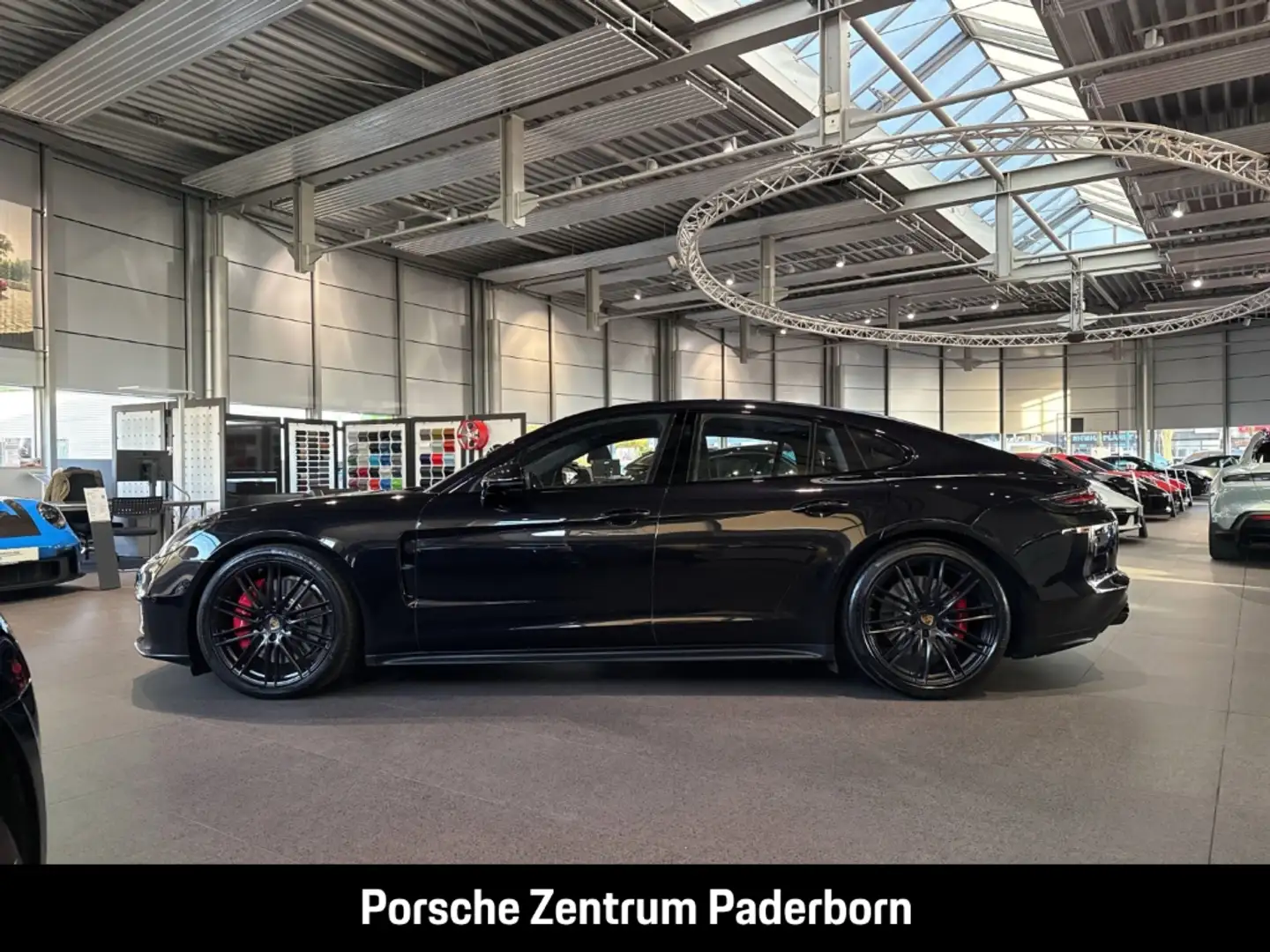 Porsche Panamera GTS HA-Lenkung LED-Matrix Rückfahrkamera Schwarz - 2