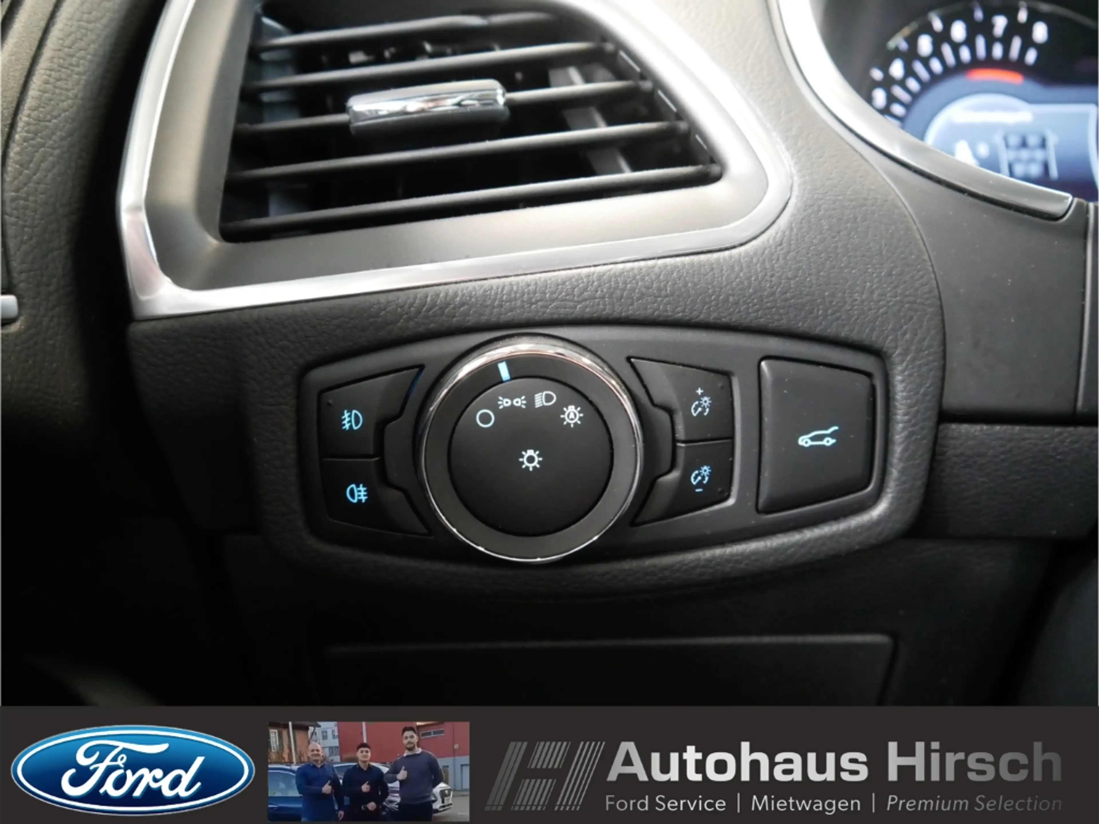 Ford S-Max 7-Sitzer Hybrid Titanium AHK-abn Navi LED ACC — photo 10