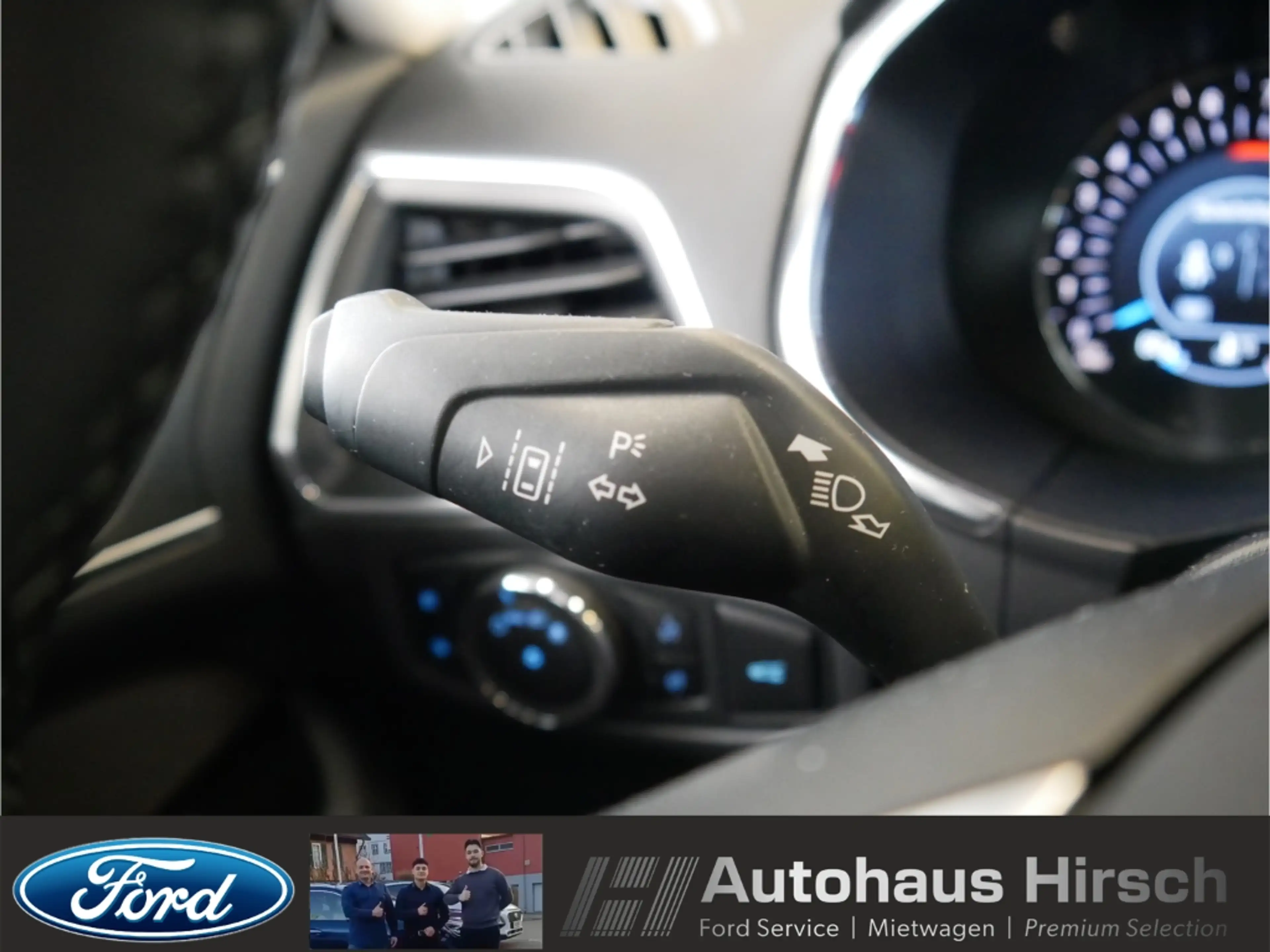 Ford S-Max 7-Sitzer Hybrid Titanium AHK-abn Navi LED ACC — photo 11