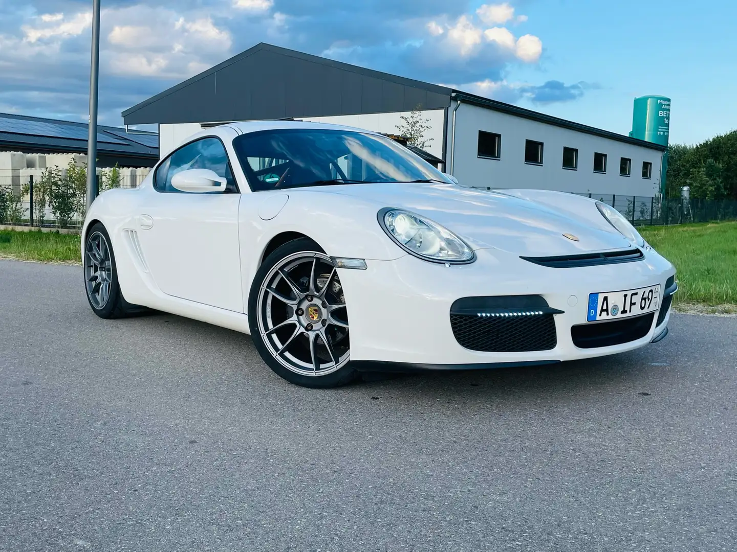 Porsche Cayman 2,7 Blanc - 1