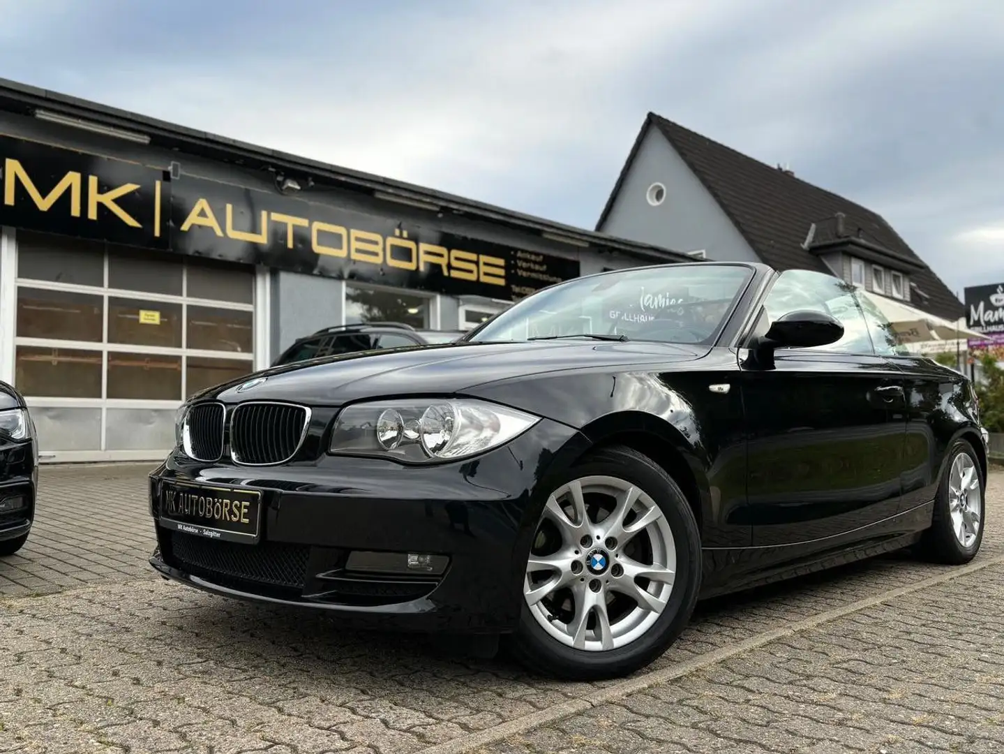 BMW 118 d Cabrio Vollleder/Klima/Elektriches-Verdeck Schwarz - 1