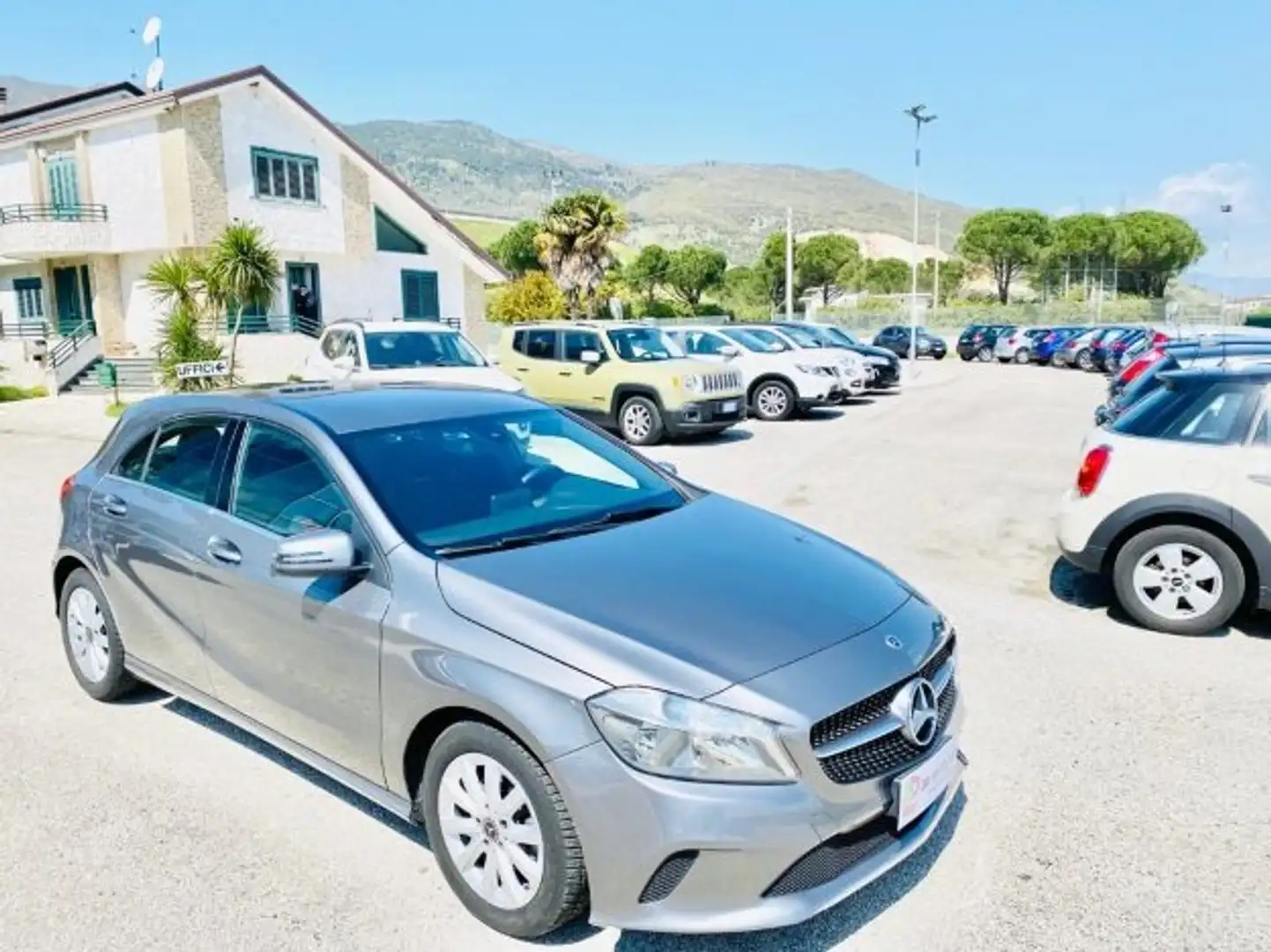 Mercedes-Benz A 160 d Sport IDEALE NEO-PATENTATI-CONDIZIONI IRREALI!!! Zilver - 1