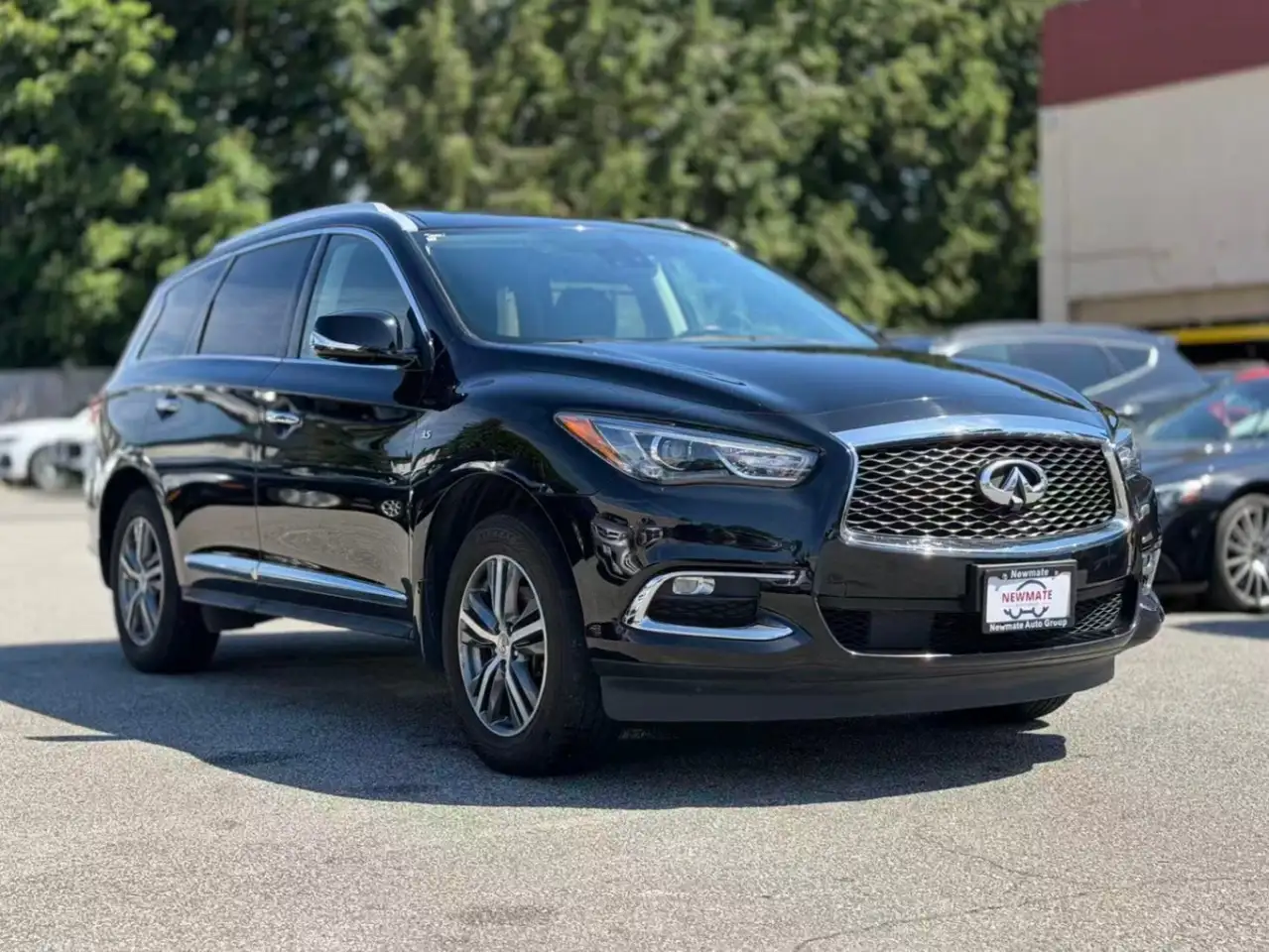 Infiniti QX60 снимка Infiniti QX60