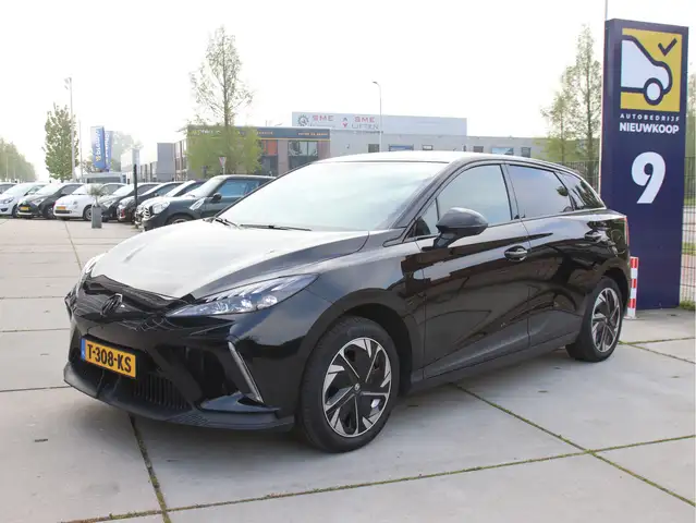 MG MG4 Electric Luxury 64 kWh 360 Camera, Carplay, Keyles