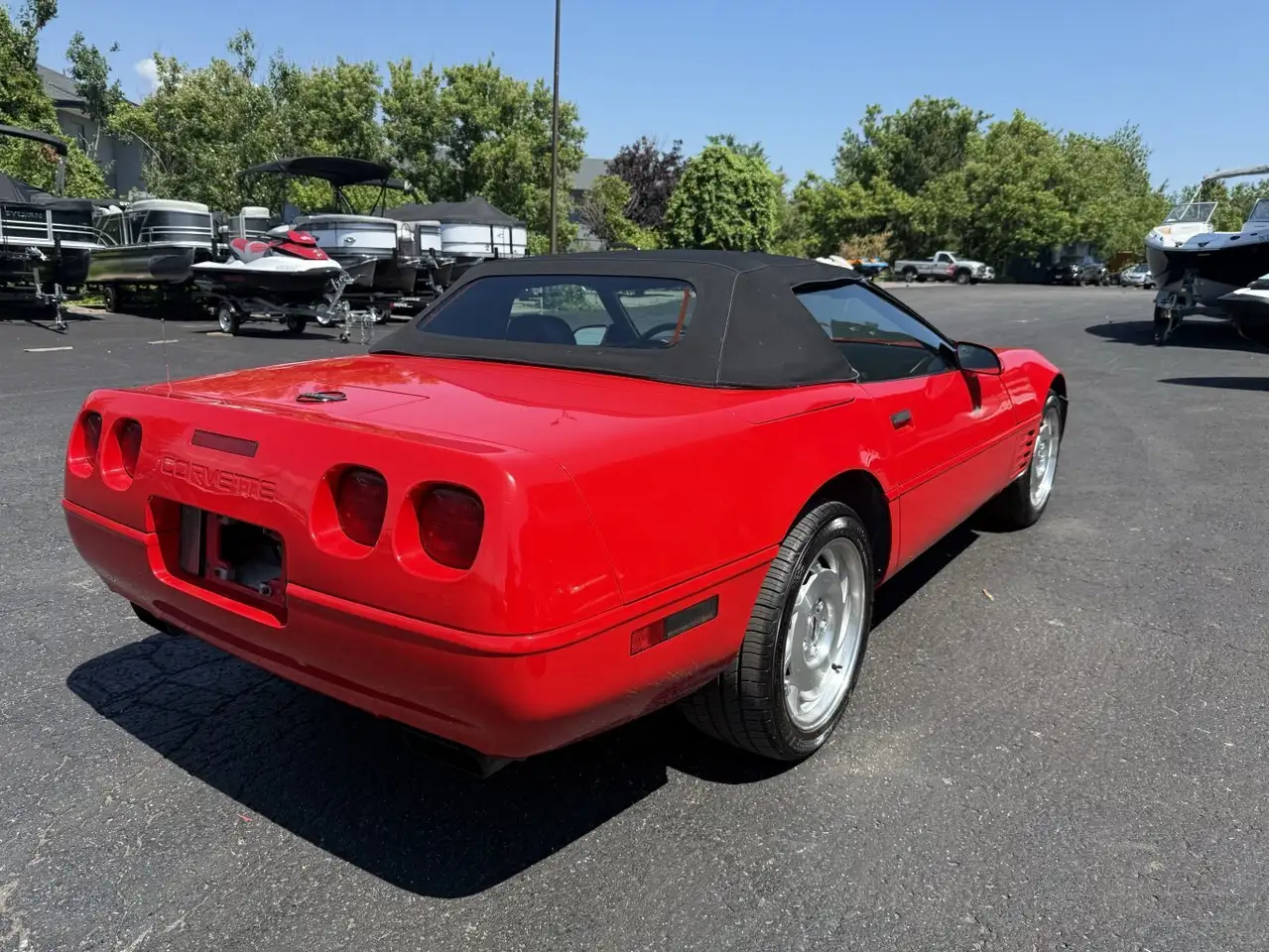 Chevrolet Corvette photo Chevrolet Corvette