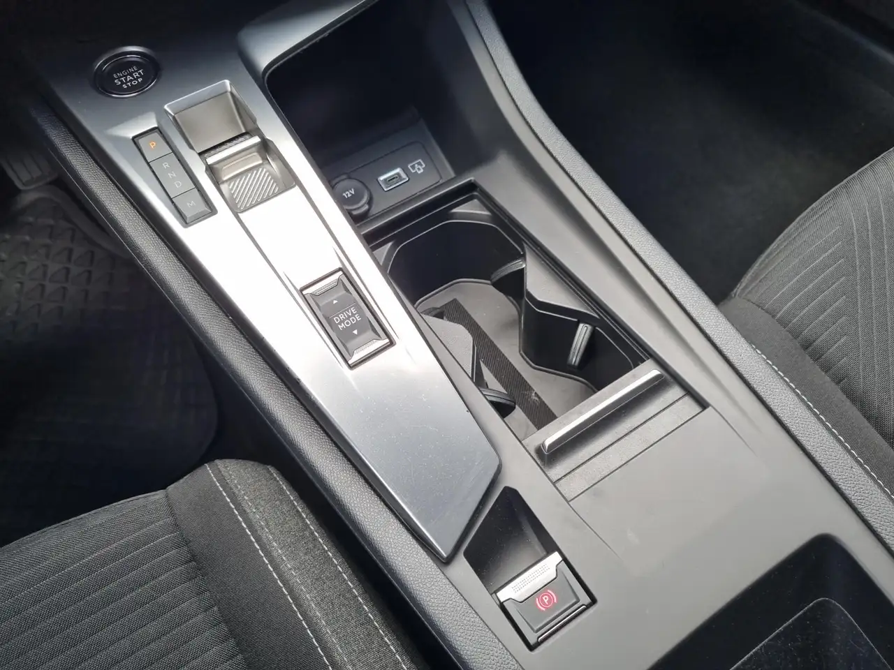 Peugeot 308 308 SW — photo 20