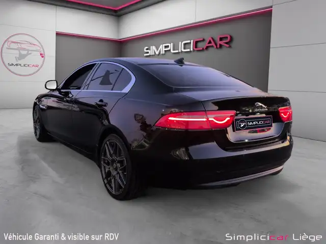 Jaguar XE XE 2.0 D E-Performance Business Ed.R-Sport