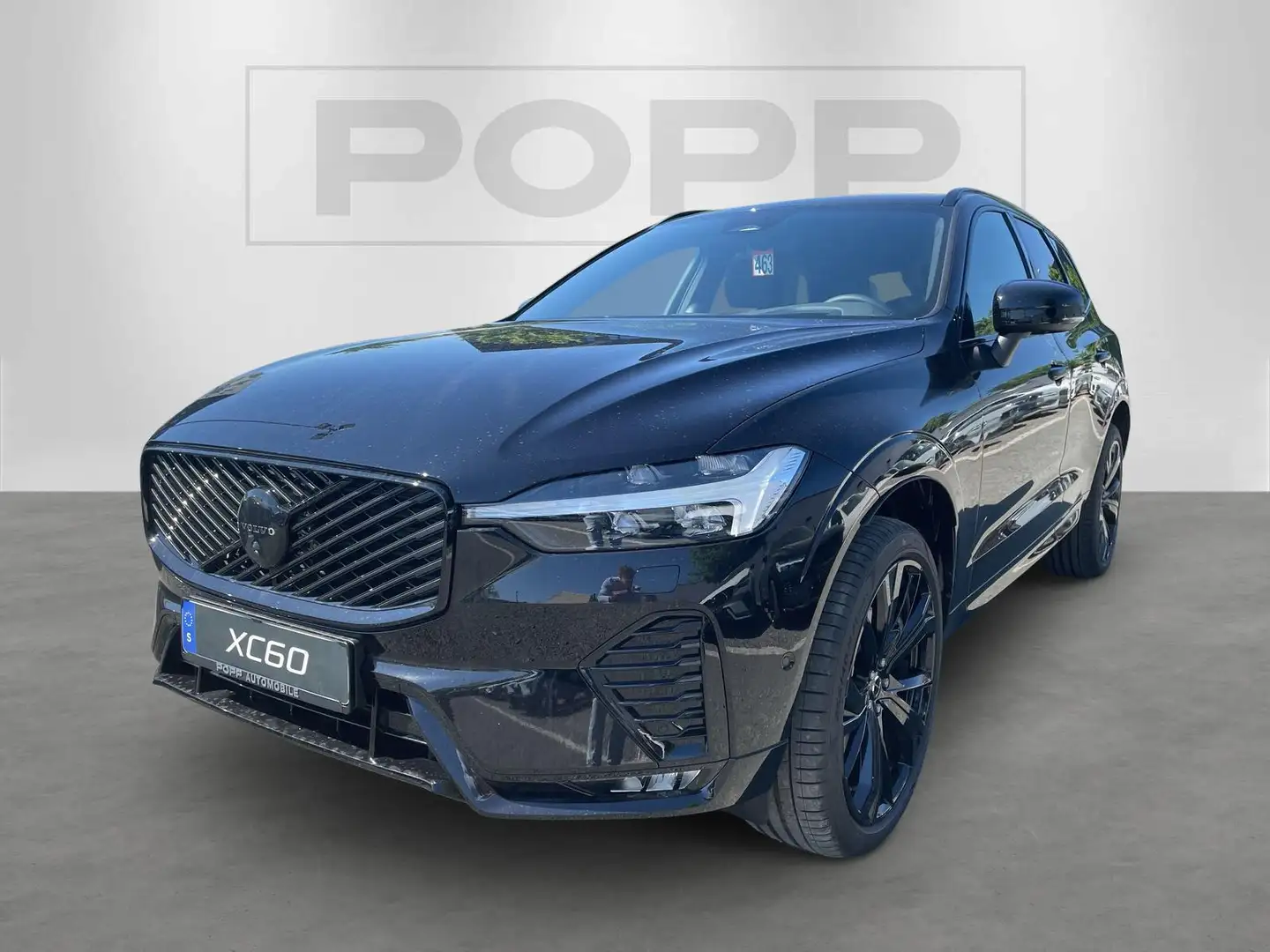 Volvo XC60 B5 AWD Ultra Black Edition FACELIFT 21" 360° 4C B& Schwarz - 1
