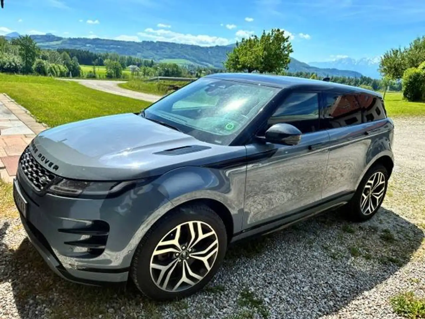 Land Rover Range Rover Evoque Range Rover Evoque R-Dynamic SE D200 AWD Aut. R-Dynamic SE Grau - 1