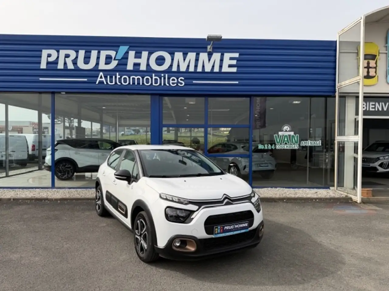 Citroen C3 1.2 PURETECH 83CH S\\u0026S C-SERIES