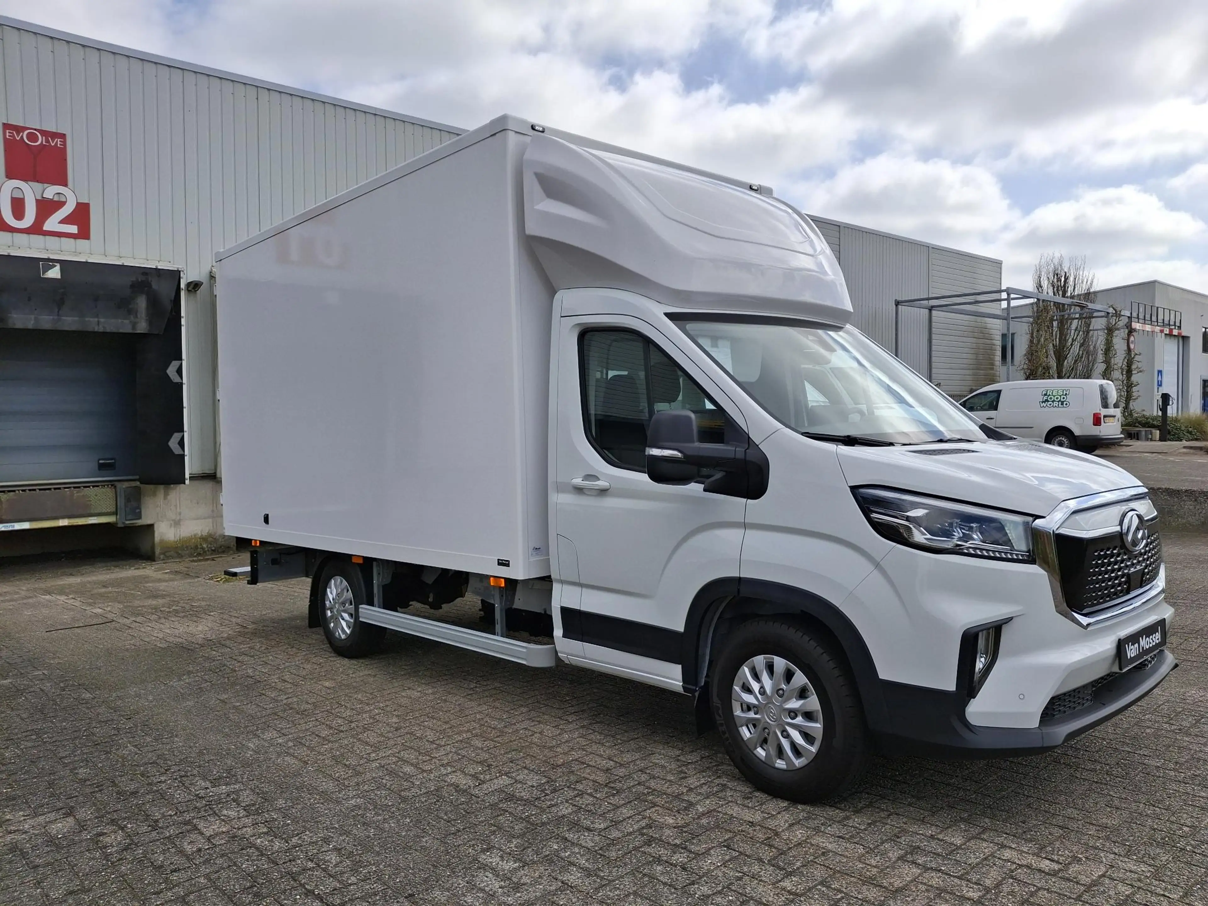 Maxus eDeliver 9 L3 65 kWh CityBoX | Openslaande Deuren | Eco Light — photo 9