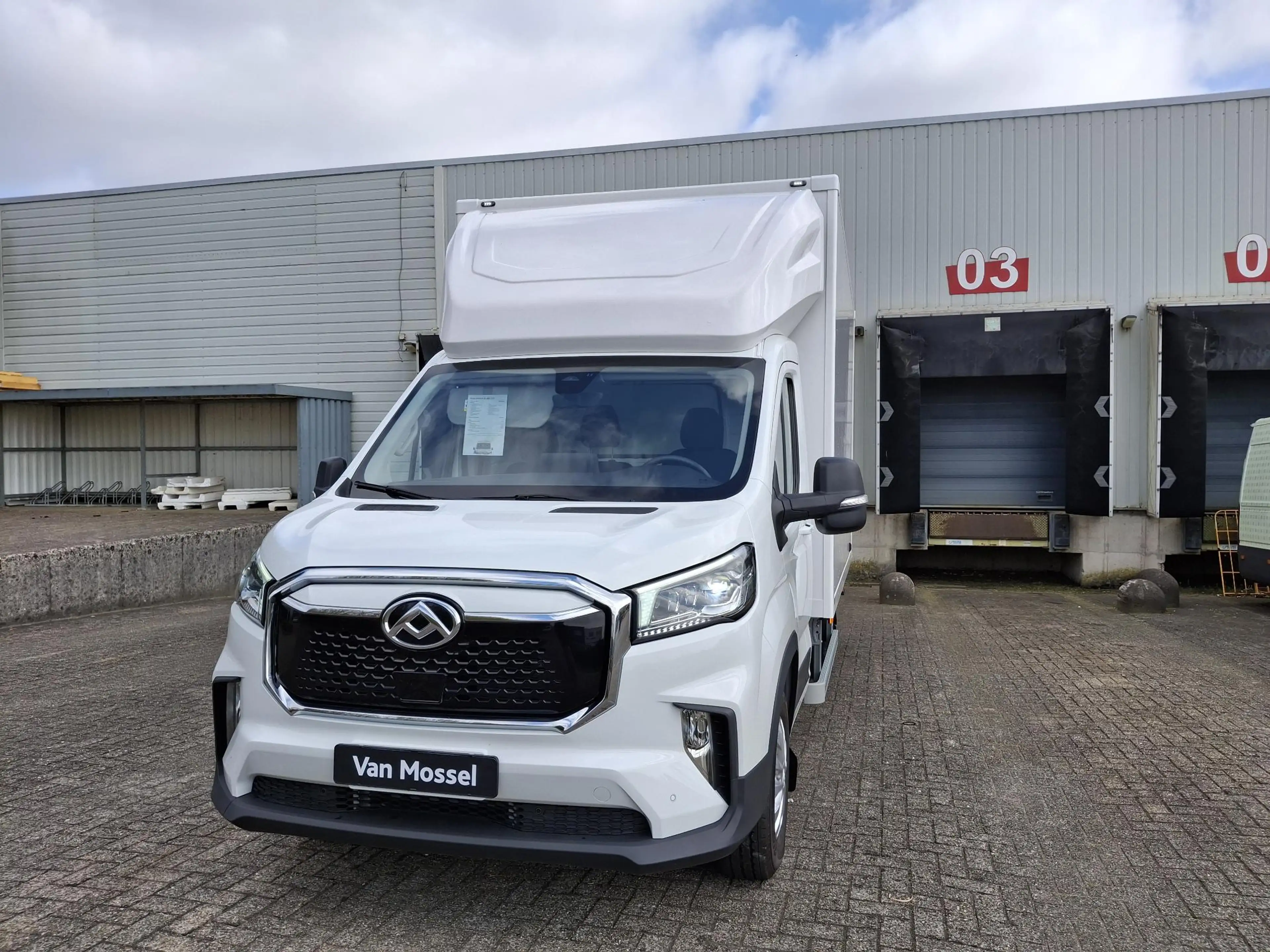 Maxus eDeliver 9 L3 65 kWh CityBoX | Openslaande Deuren | Eco Light — photo 8