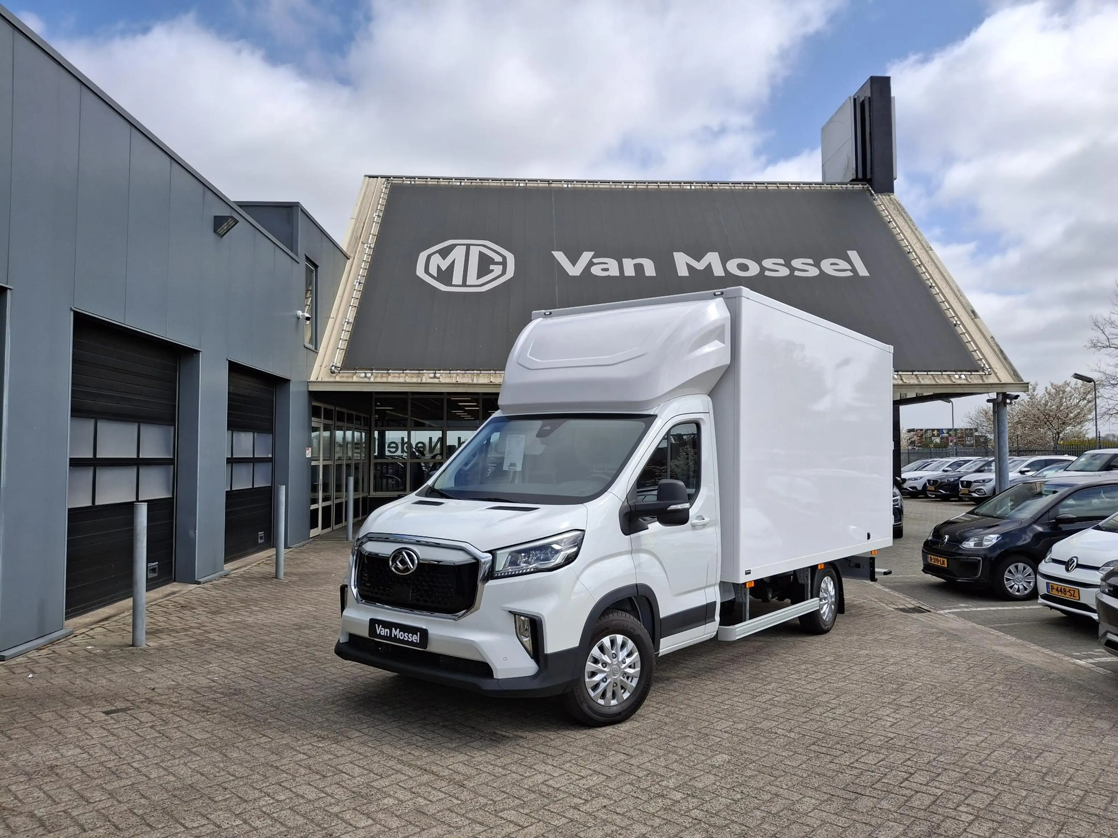 Maxus eDeliver 9 L3 65 kWh CityBoX | Openslaande Deuren | Eco Light — photo 11