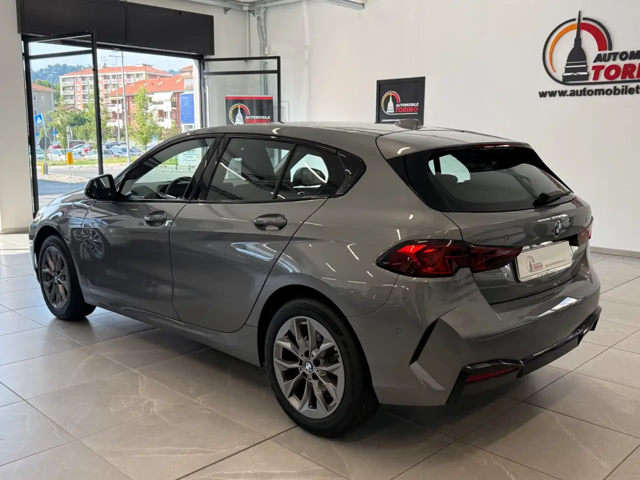 BMW 1 Series 120 48V, миниатюра 4