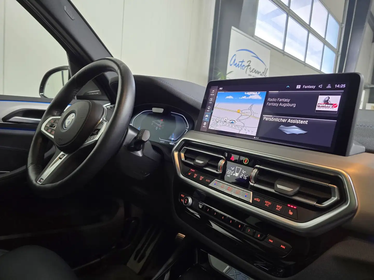 BMW iX3 M Sport *Pano*ACC*360*Shadow Line* Gris - 2