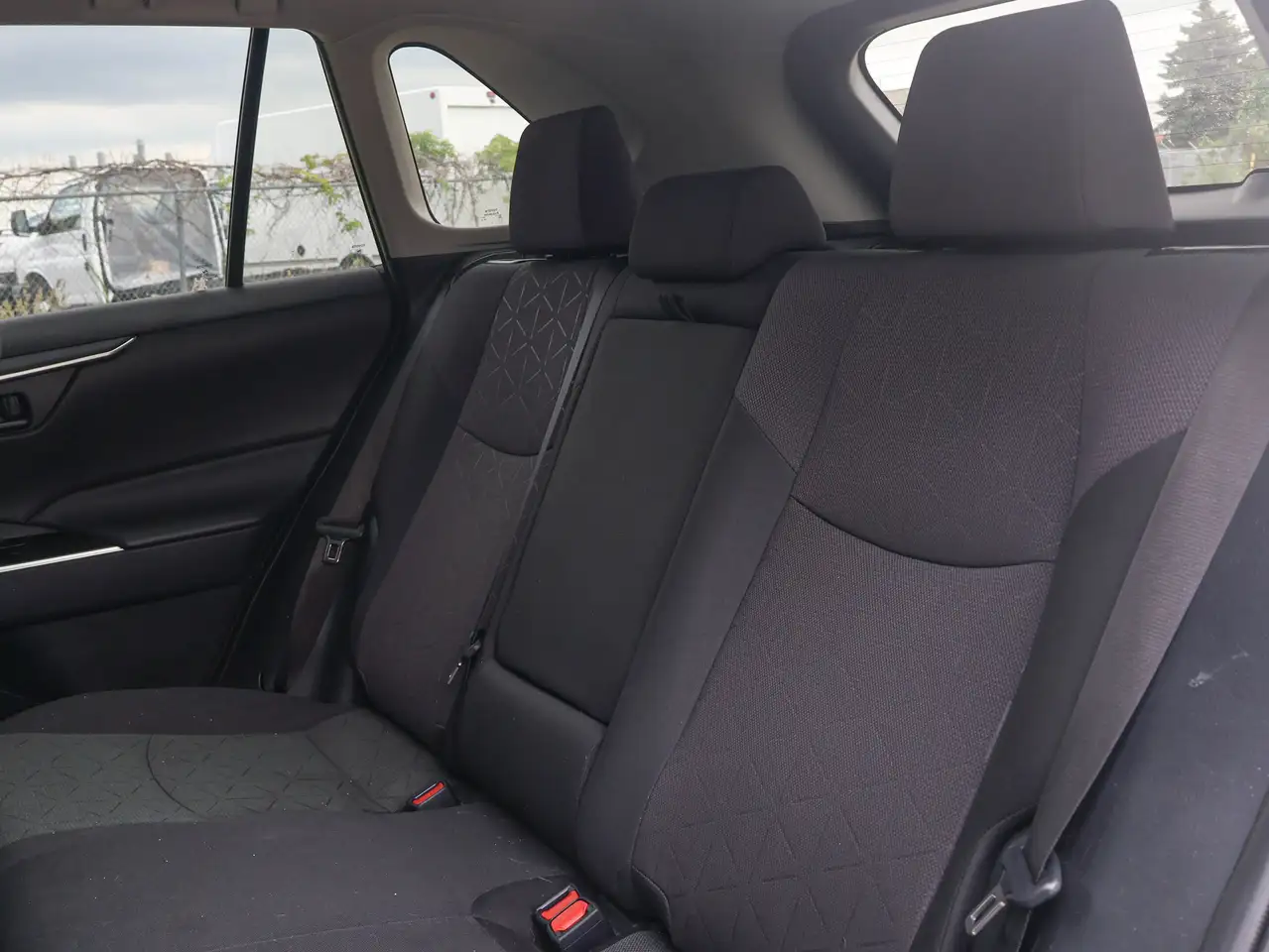 Toyota RAV 4 photo Toyota RAV 4