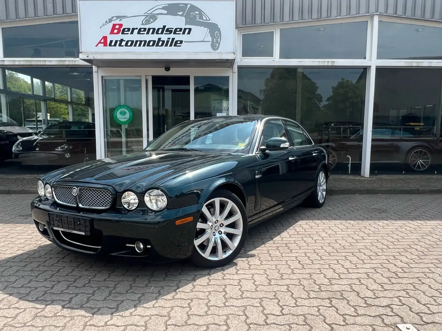 Jaguar XJ X J2.7D FINAL EDITION/1.HD/XENON/S-DACH/SERV.NEU Verde - 1