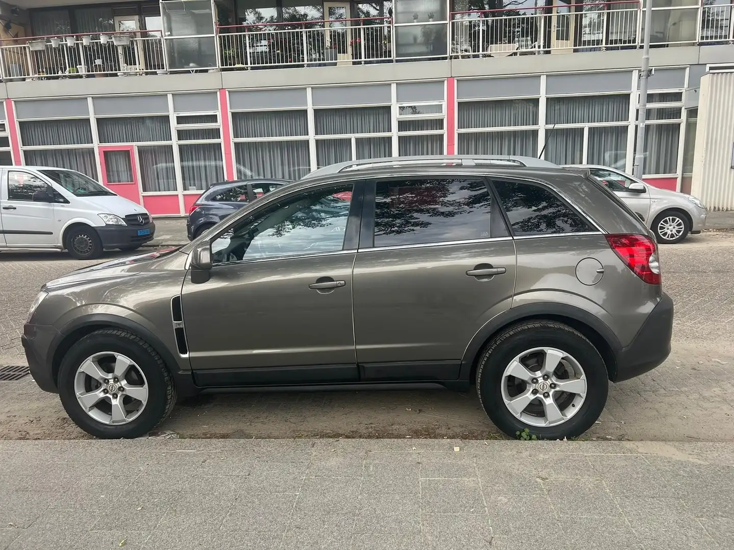 Opel Antara 2.4 4x4 - 1