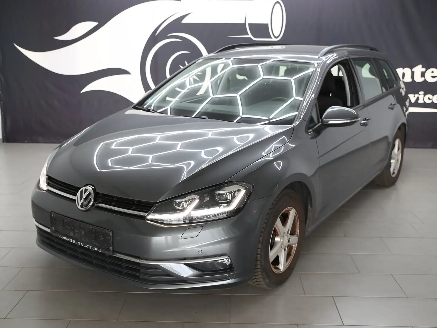 Volkswagen Golf Variant Golf Variant Comfortline 1,6 TDI SCR Comfortline Grau - 1