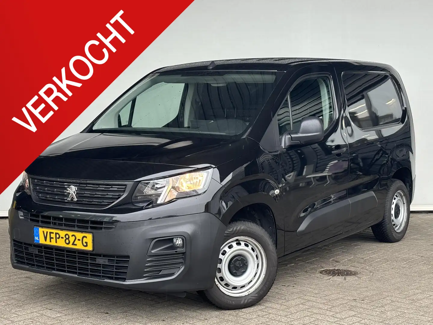 Peugeot Partner 1.5 BlueHDI Premium Erg Netjes! | Cruise control | Schwarz - 1