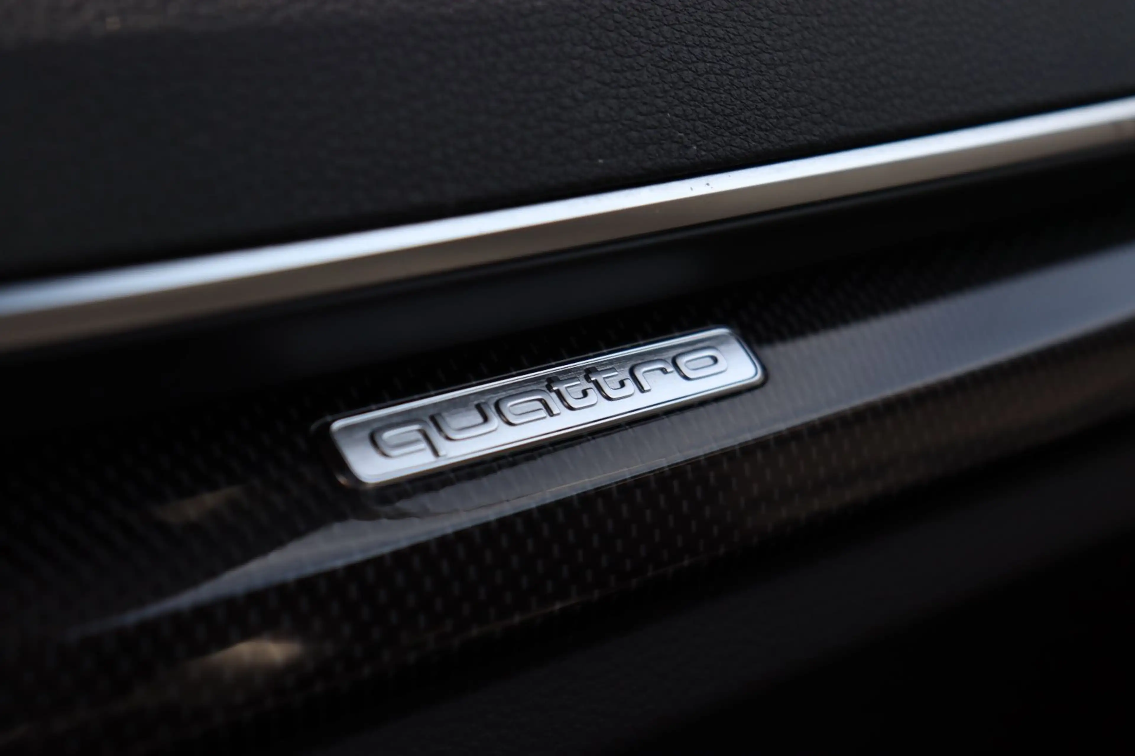 Audi SQ5 *MATRIX*B&O*PANO*360°*AHK*LUFT*ACC* — photo 22