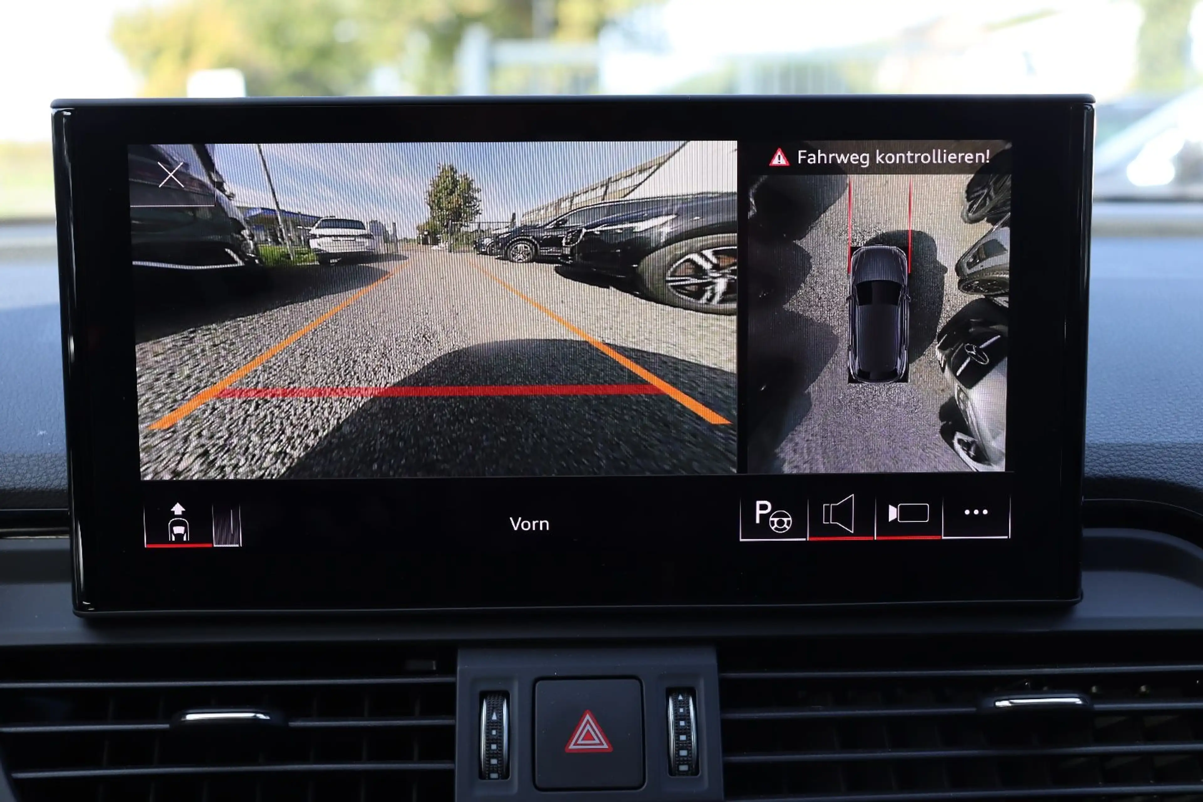 Audi SQ5 *MATRIX*B&O*PANO*360°*AHK*LUFT*ACC* — photo 28